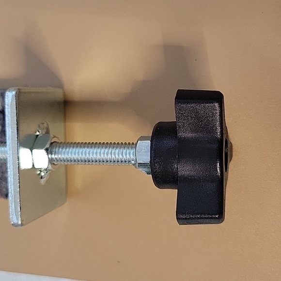 Small clipable bedside side shelf adjustable dorm room, tiny home, small space - Picture 6 of 7